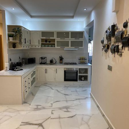 Appartement Moderne Et Spacieux Au Coeur De Tanger מראה חיצוני תמונה